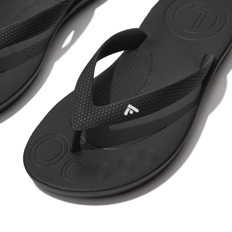 Black Fitflop Iqushion Rubber Kids' Flip Flops | UAE-4762-CUSDN