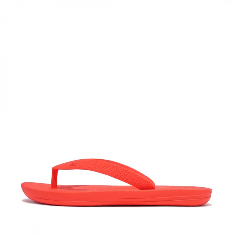 Red Fitflop Iqushion Rubber Kids\' Flip Flops | UAE-7964-NHKJC